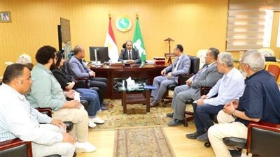 محافظ الشرقية يبحث آخر مستجدات مشروع مستشفى الرمد الجديد بالزقازيق 