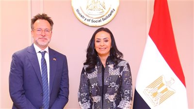 وزيرة التضامن تستعرض مع سفير كندا جهود الاستجابة لأزمة غزة