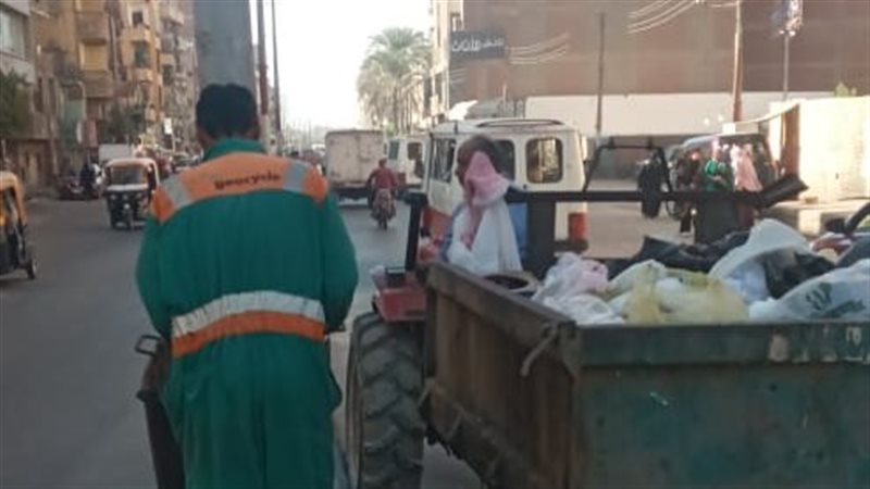 رئيس المركز يتابع