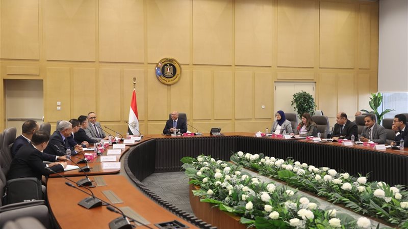 كامل الوزير يشهد