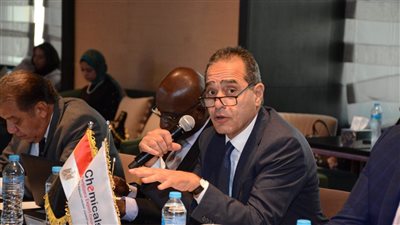 أبو المكارم: 3.8 مليارات دولار صادرات مستهدفة من منتجات اللدائن والبلاستيك والمطاط بنهاية 2025