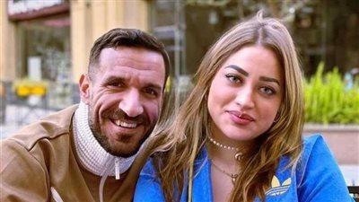 زوجة على معلول تخرج عن صمتها وتوجه رسالة نارية لمنتقديه