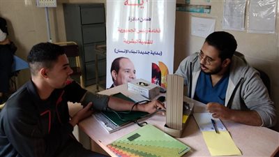 جامعة الفيوم تنظم قافلة طبية مجانية لأهالي قرية جبلة بسنورس