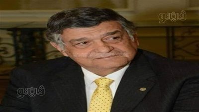 حقوق الزقازيق تنعي عميدها الأسبق 