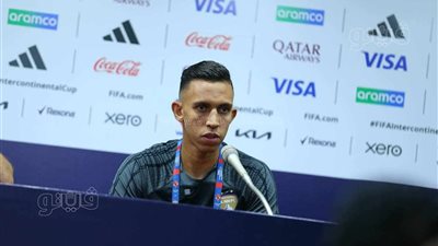 سفيان رحيمي يفجر مفاجأة عن المفاوضات السابقة من الأهلي لضمه ( فيديو) 