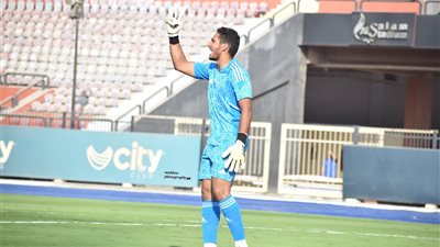 أحمد طارق سليمان ينال إشادة مدرب بروكسي بعد تألقه أمام لافيينا