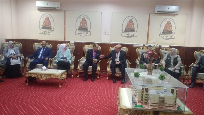 جانب من الزيارة