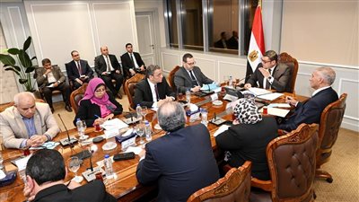 وزير الإسكان يصدر حزمة من التكليفات لدفع معدلات التنمية بالمدن الجديدة