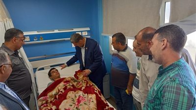 وكيل تعليم شمال سيناء يتابع الحالة الصحية لطالب أصيب داخل مدرسة بالعريش