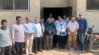 مدير تأمين صحي سوهاج يفتتح مركزي خدمة عملاء بعيادتي جهينة والمراغة 