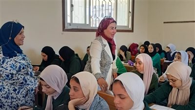 وكيل تعليم دمياط تتفقد سير العملية التعليمية بمدارس عزبة البرج