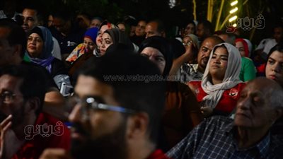 توافد جماهير الأهلي على الجزيرة لتشجيع فريقهم أمام العين (فيديو وصور)