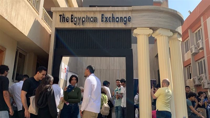 طلاب جامعة حلوان،