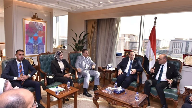 محمد جبران وزير العمل،
