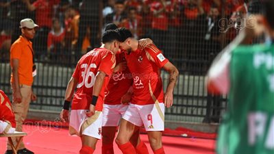 كأس إنتركونتنينتال، الأهلي يهزم العين الإماراتي بثلاثية ويتوج بطلا لكأس القارات الثلاث