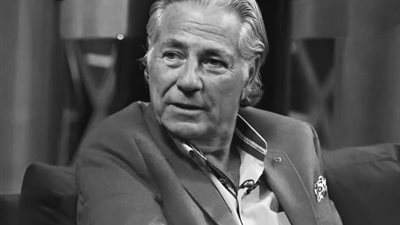 اليوم، عزاء الفنان مصطفي فهمي بمسجد عمر مكرم