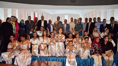 الأقصر تحتفل بذكري مرور 120 عامًا على اكتشاف مقبرة الملكة نفرتارى (صور)