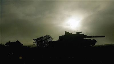  القسام وحزب الله يستهدفان بلدات إسرائيلية وعدد من الأفراد برشقات صاروخية