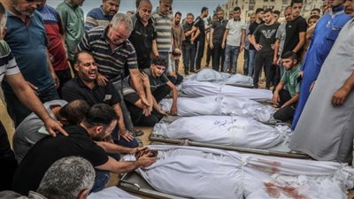 مجازر إسرائيل مسلسل دموي لا يعرف التوقف.. أكثر من 44 ألف شهيد في محرقة غزة.. مئات الآلاف من الضحايا والمصابين في 7 عقود.. والعجز العربي والعالمي يفاقم المأساة
