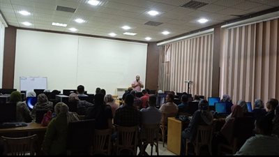 تنفيذ 3 دورات لـ99 شابا وفتاة بمركز التدريب في الشرقية 