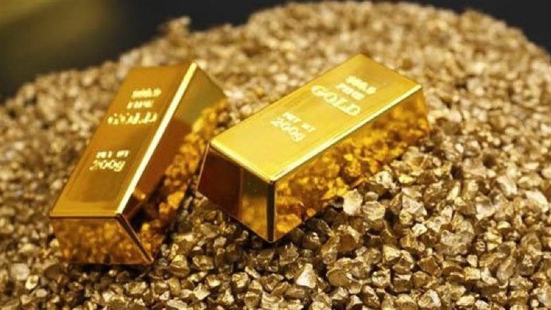 الذهب يتراجع بصورة