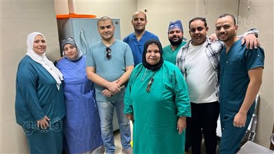 جراحة ناجحة لطفل مصاب بالعظام الزجاجية بمستشفى التأمين الصحي في بني سويف