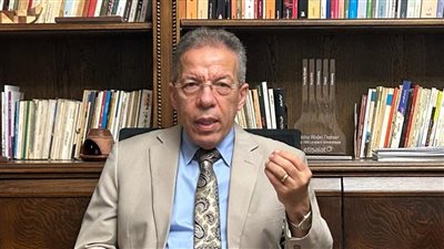 آخر تطورات أزمة التصالح على عيادات الأطباء.. رئيس الوزراء: الترخيص يعفي من التصالح.. والنقيب: العيادات غير مخاطبة بقانون البناء