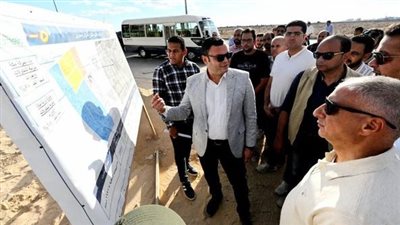 وزيرا الإسكان المصري والصيني يشهدان حفل انتهاء الهيكل الخرساني للبرج الأيقوني بالعلمين الجديدة