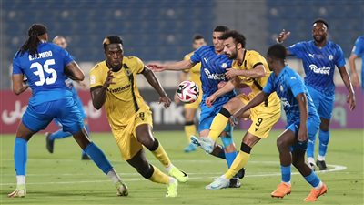أحمد عبد القادر يسجل في فوز قطر على الخور 2-1 بالدوري القطري 