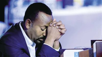 آبي أحمد يستمر في أكاذيبه، إثيوبيا مستعدة لمساعدة مصر والسودان حال مواجهتهما نقصا بالمياه