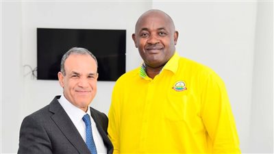 تفاصيل لقاء وزيرالخارجية مع وزير الاتصالات الأوغندي 