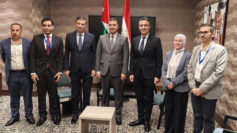 وزير التموين أمام