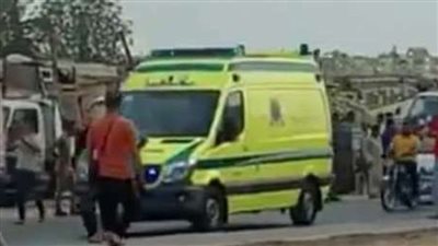 مصرع وإصابة شخصين في انقلاب سيارة بسوهاج 