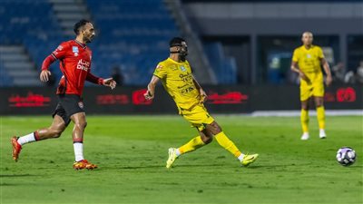 في غياب شريف، الخليج يقسو على الرائد برباعية في الدوري السعودي (صور) 