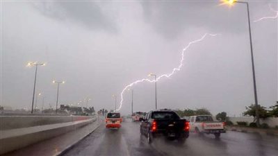 الأرصاد الجوية تكشف مناطق سقوط الأمطار الرعدية غدًا 