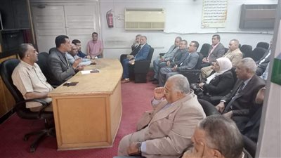 وكيل تعليم سوهاج يتابع انتظام الدراسة بمدارس المحافظة