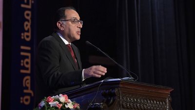 مدبولي يحتفي بإنجازات نصف قرن من خريجي هندسة القاهرة في احتفالية اليوبيل الذهبي (صور)