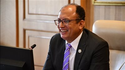 رئيس جامعة حلوان: منظومة الكتاب التفاعلي تؤكد التزامنا بأعلى معايير جودة التعليم