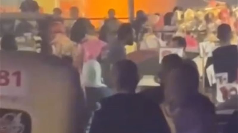 حريق في عقار بشارع