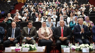 جامعة القناة تستضيف مهرجان الأفلام الوثائقية الصينية بجامعات مصر 2024 (صور)