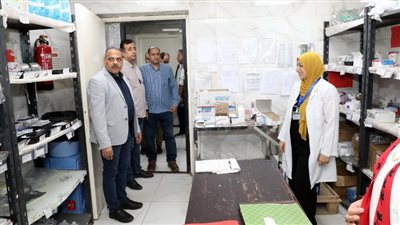 جولة تفقدية لمحافظ الشرقية بمستشفى القنايات المركزى