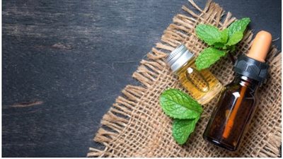 زيت النعناع، يحفز نمو الشعر ويمنحه لمعانا ونعومة