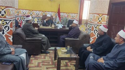 وكيل أوقاف الإسماعيلية لمديري الإدارات: قهر الإمام عهد مضى ولن يعود (صور) 