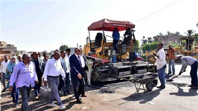 بتكلفة 117 مليون جنيه، رصف 37,3 كيلو ضمن الخطة الاستثمارية للأقصر (صور)