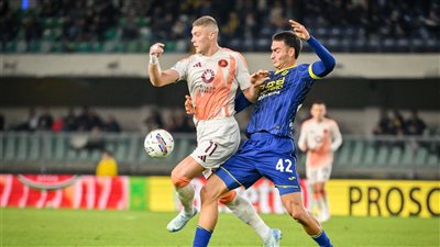 روما يخسر من هيلاس فيرونا 2/3 في الدوري الإيطالي