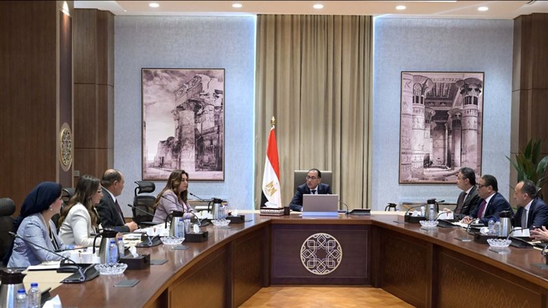 اجتماع برئاسة الدكتور