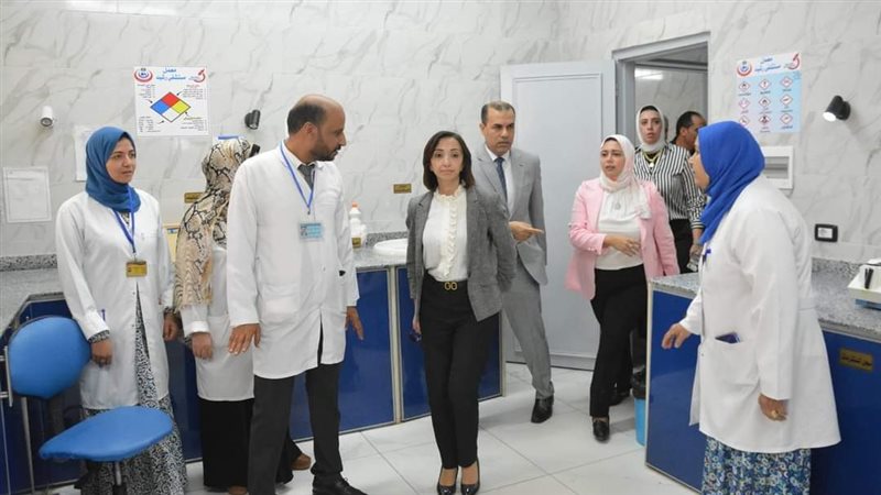 جولة محافظ البحيرة