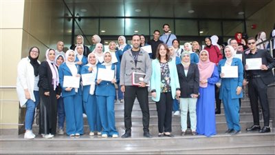 إعلام عين شمس تنظم ورشة عن الأسس الفنية للإخراج الصحفي