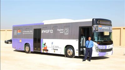 النقل تبدأ تشغيل 100 أتوبيس صديق للبيئة لخدمة المنتدى الحضري