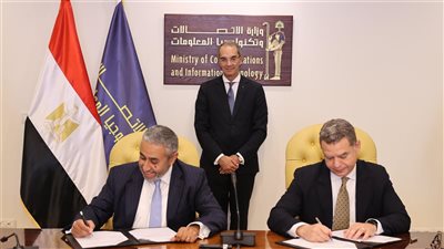 وزير الاتصالات يشهد إطلاق برنامج  Invest IT لدعم الشركات الناشئة 
